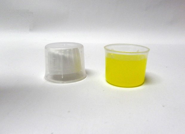 25 ml dosing cup - fit on 28 mm Pilfer proof Cap